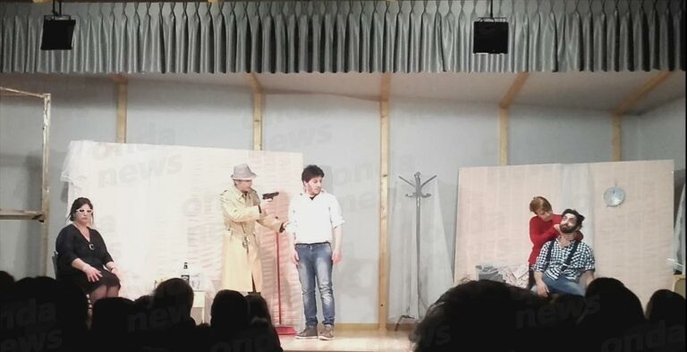 Monte San Giacomo: al Teatro a Casa Marone ieri in scena “I Pappici” con “Allora ‘o sparo?”