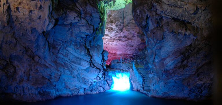 Nasce la partnership tra le Grotte di Pertosa-Auletta e l’Oasi Fiume Alento