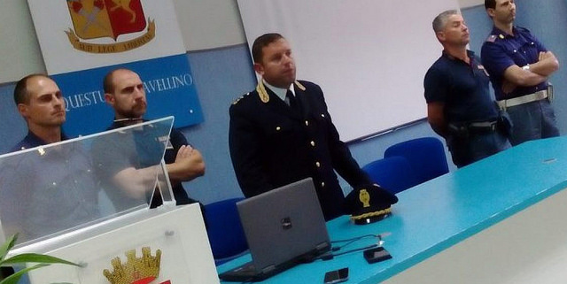 Entrano dalle finestre aperte per il caldo e rubano in alcune case. Arrestati tre uomini di Eboli