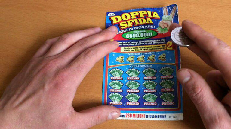 Un Gratta e Vinci da 500mila euro. Maxi vincita in una tabaccheria di Potenza