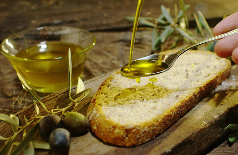 Capaccio Paestum diventa capitale dell’olio con la III edizione del Best International Olive Oil Contest