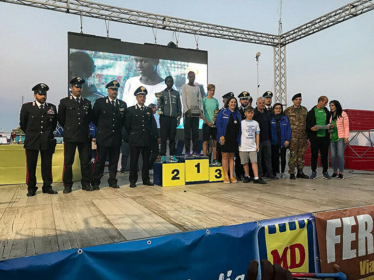 Paul Tiongik vince la IX edizione della Corsa del Mito fermando il cronometro a 44 minuti e 41 secondi
