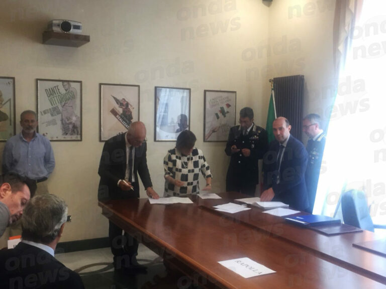 Sicurezza e contrasto alla criminalità. A Potenza 35 Comuni siglano i “Patti per la Sicurezza”