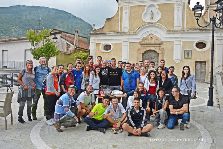 Amicizia e convivialità all’escursione “Alla scoperta del Cervati” organizzata dalla Monte Pruno Giovani