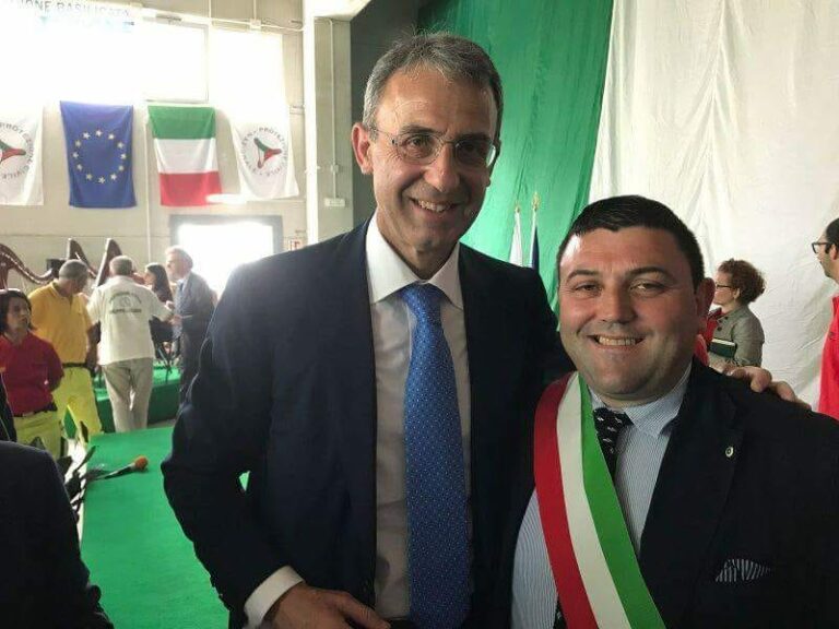 Il consigliere di Sanza Citera incontra il Ministro Costa a Viggiano.”Presto in visita al Monte Cervato”