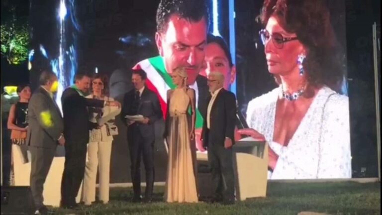 Il Comune di Maratea conferisce la cittadinanza onoraria all’attrice Sophia Loren