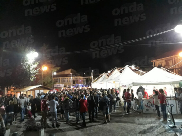 Sold out per la prima serata di “Re Panuozzo” a Montesano Scalo. Presenze da record e tanta buona musica