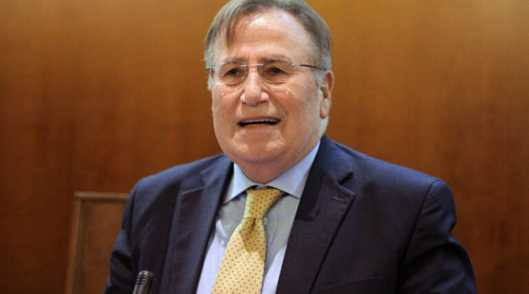 Corrado Lembo, Procuratore Capo di Salerno, va in pensione. Oggi il saluto da parte delle autorità