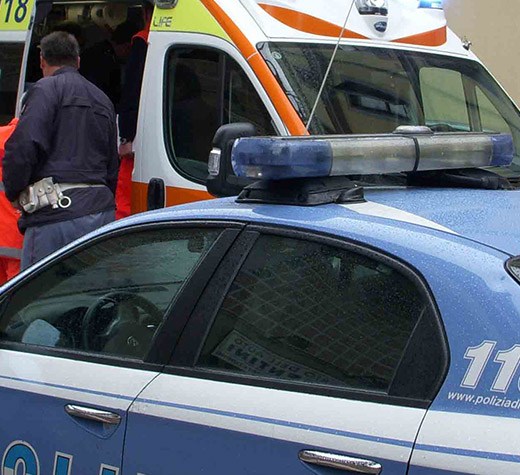 ambulanza polizia evidenza