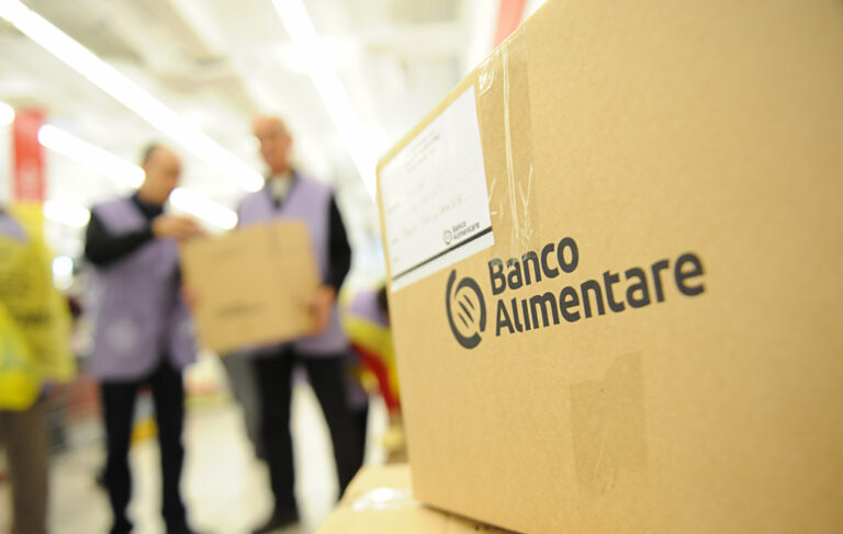 Sant’Arsenio: il Comune aderisce al Banco Alimentare. Aperti i termini per ricevere il beneficio
