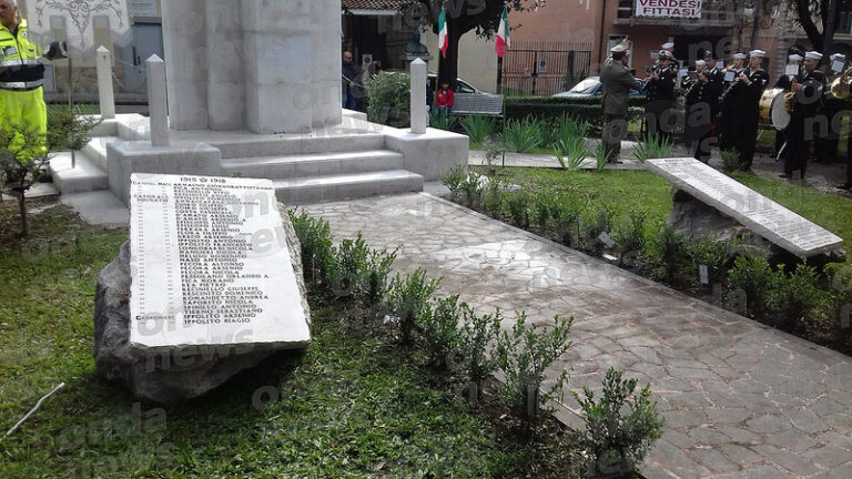 A Sant’Arsenio la cerimonia di scoprimento di due lapidi dedicate ai caduti nella Prima Guerra Mondiale