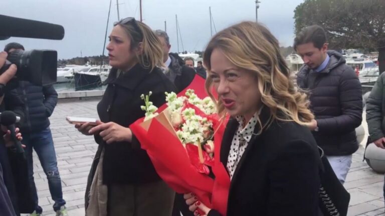 Giorgia Meloni a Maratea per le Regionali. “Basilicata indietro in tema di infrastrutture”
