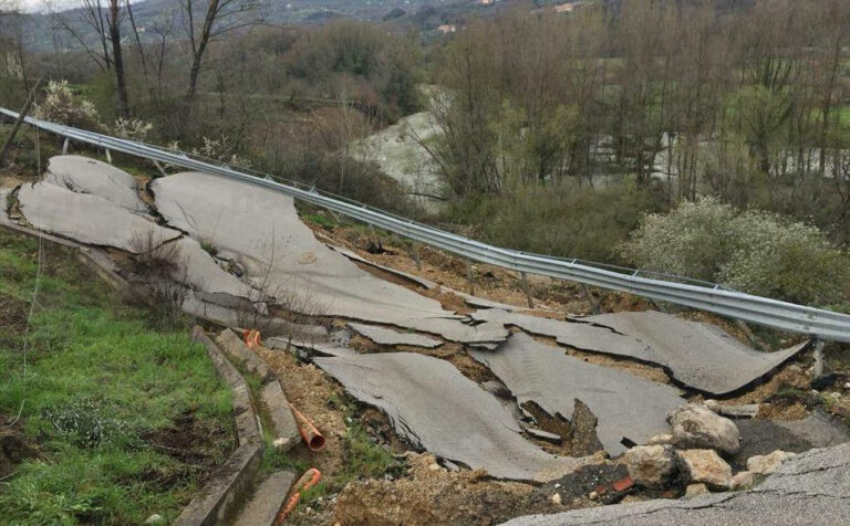 Frana Auletta, il TAR Campania annulla la procedura di gara d’appalto. Anas avvia un nuovo bando