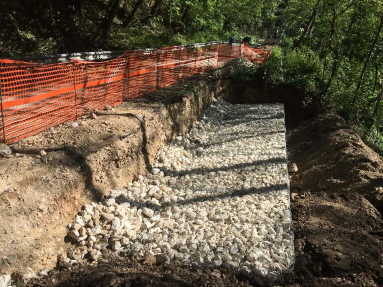 Provincia di Salerno, manutenzione strade.Continuano gli interventi tra Eboli, Campagna e Contursi Terme