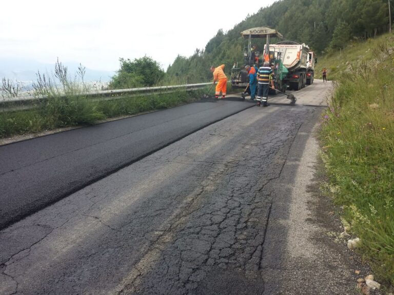 Viabilità e sicurezza in provincia di Salerno. Riprendono i lavori sulla S.P.85 a Romagnano al Monte