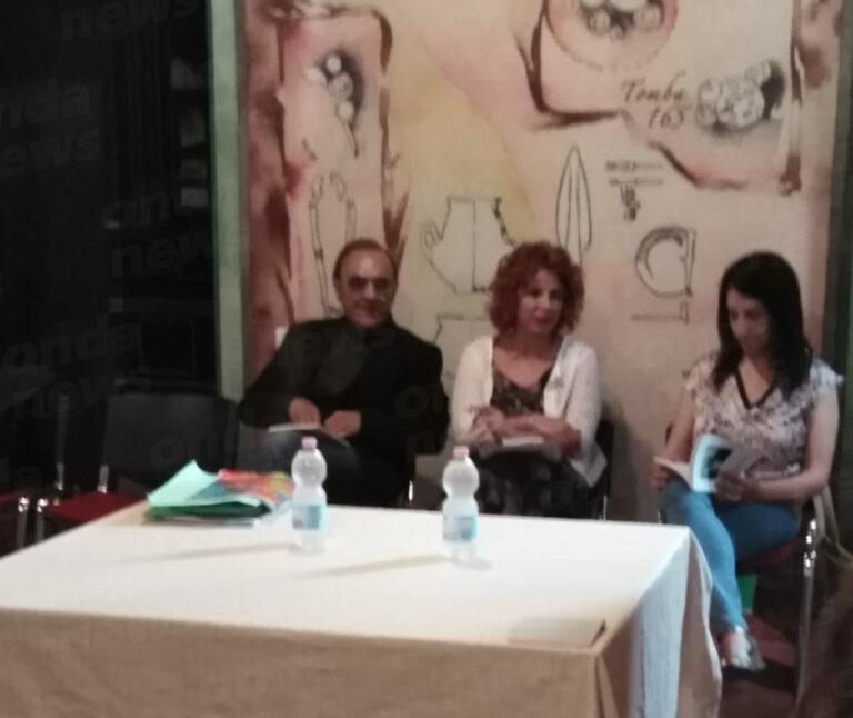 Padula: presentato al Museo Multimediale il libro “La Divina Eterna Ballata” di Carmelo Bufano