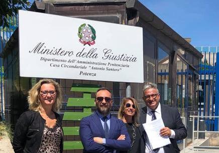 Ferragosto in carcere. Il vicepresidente del Consiglio regionale lucano visita l’Istituto di Potenza
