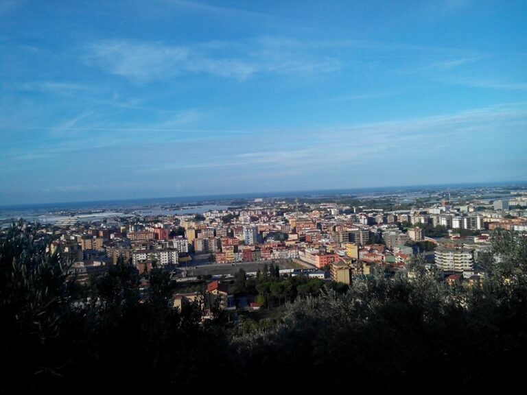 Bomba della Seconda Guerra Mondiale a Battipaglia, l’8 settembre operazioni di bonifica