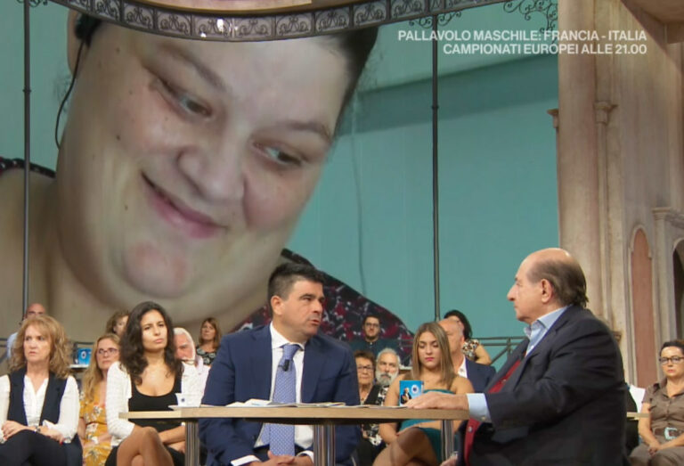 Ospedale Salerno. Al programma “I fatti vostri” il racconto del parto eccezionale di una donna di 225 kg