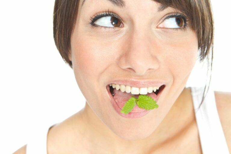 Farmacia 3.0 – i rimedi naturali per la piorrea