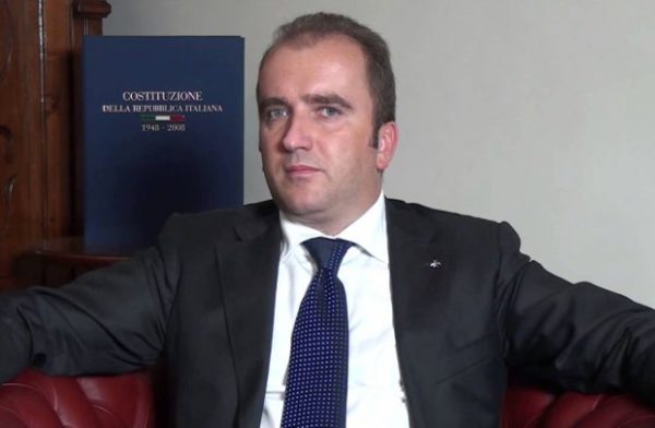 “De Luca passa dal lanciafiamme alle elezioni simultanee”. L’attacco del Senatore Antonio Iannone (Fdl)