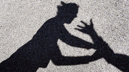 Rom aggrediscono due giovani per strada a Vallo della Lucania. Denunciati