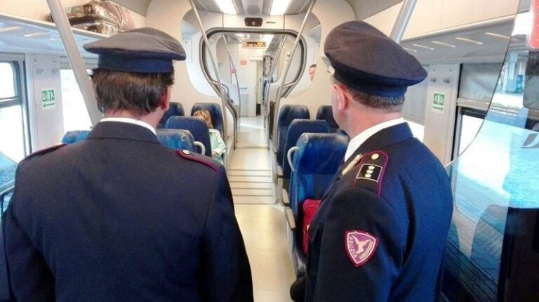 Polfer-su-treno-2