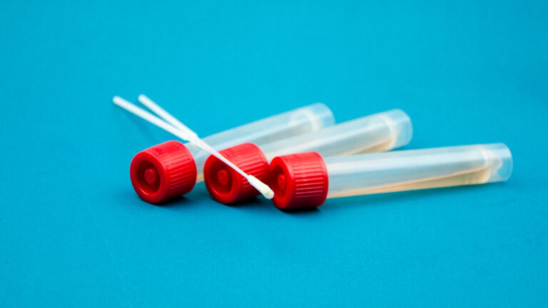 tampone_faringeo_coronavirus