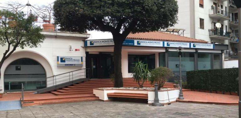 banca monte pruno cava 2