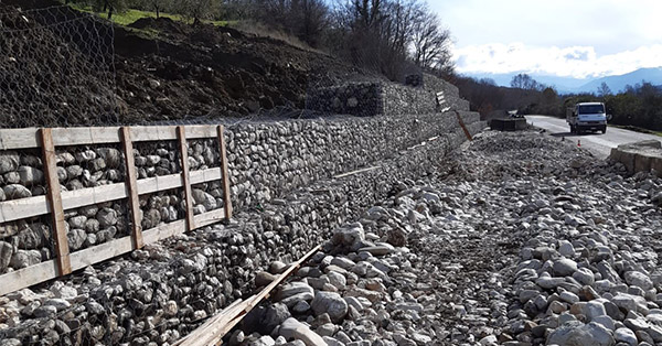 lavori strada buccino fb