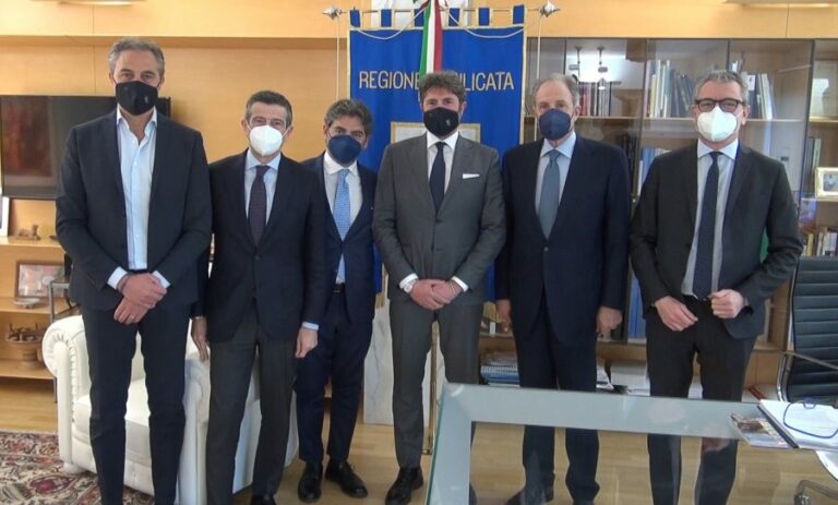 incontro bardi lupi