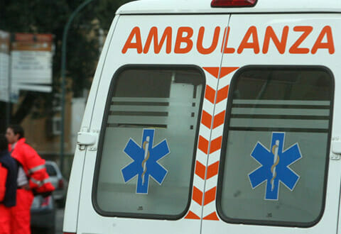 Esplode l’estintore durante un’esercitazione. Ferito volontario della Protezione Civile a Salerno