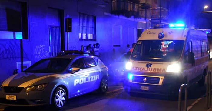 ambulanza polizia notte fb
