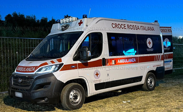 ambulanza di notte foto ondanews