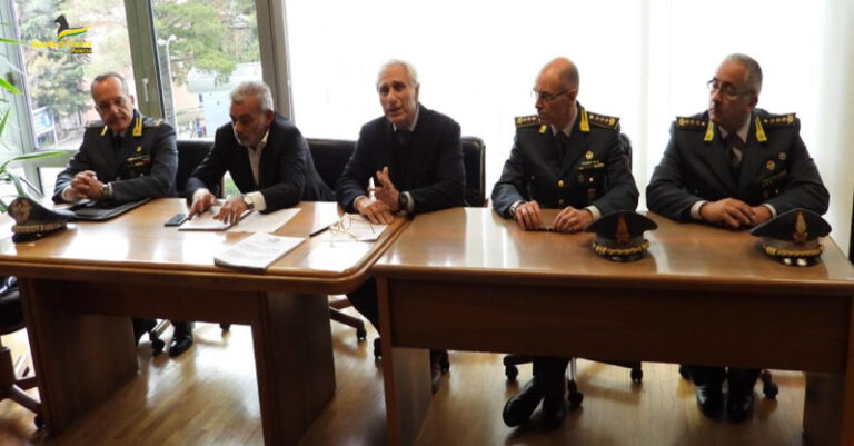 PROCURA POTENZA GUARDIA DI FINANZA FB