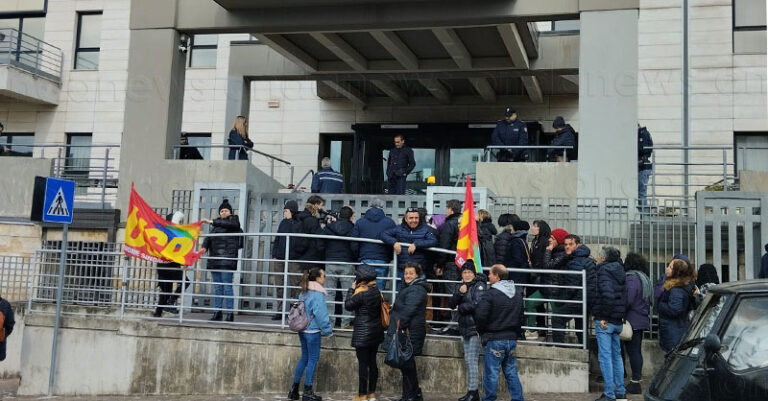 PROTESTA LAVORATORI REGIONE BASILICATA NOVEMBRE 2022