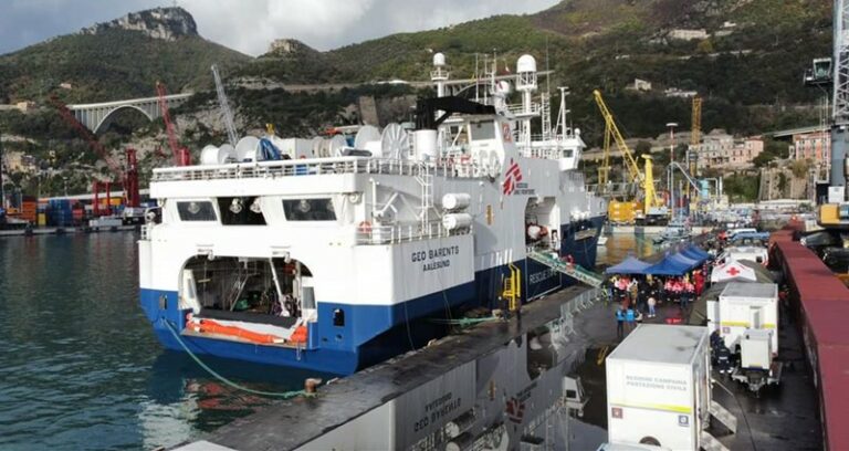 sbarco migranti salerno 11 dicembre 2022