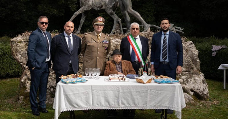 VALVA 100 ANNI GIUSEPPE FENIELLO FB