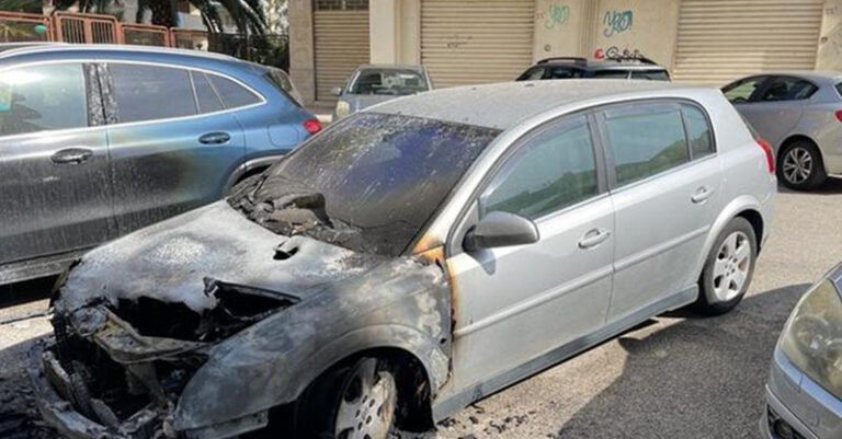 INCENDIO AUTO BATTIPAGLIA