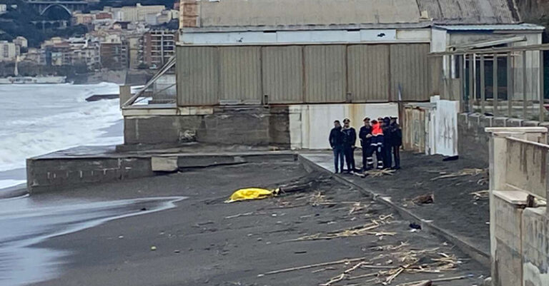 foto tv oggi salerno cadavere salerno 15 marzo