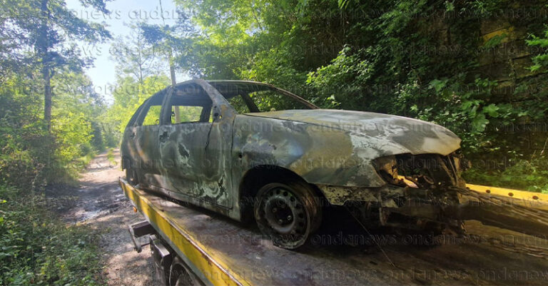 auto bruciata casalbuono 2 luglio 2023