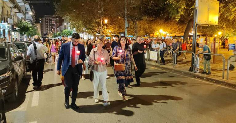 FIACCOLATA BATTIPAGLIA FB