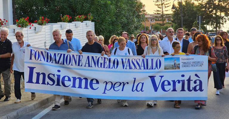 MARCIA LEGALITà VASSALLO FB