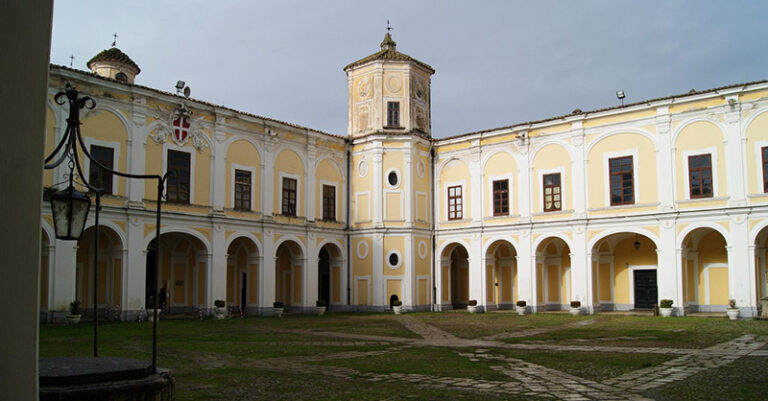 REAL CASINA PERSANO
