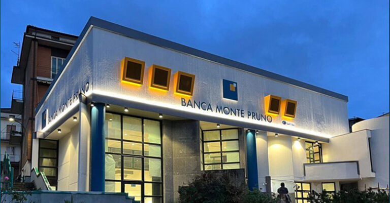 banca monte pruno sede roscigno