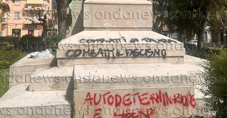 SCRITTE MONUMENTO CADUTI SAPRI OK