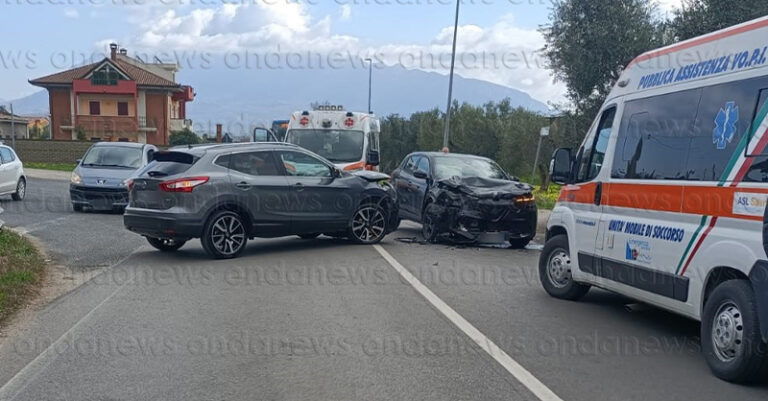 incidente stradale-eboli-FB