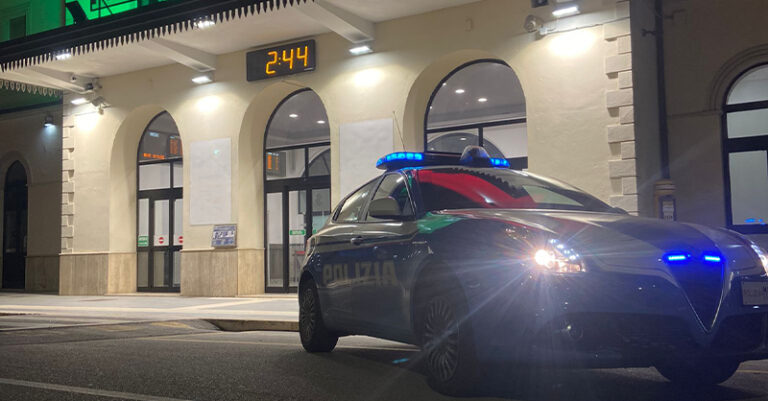 polizia stazione potenza FB