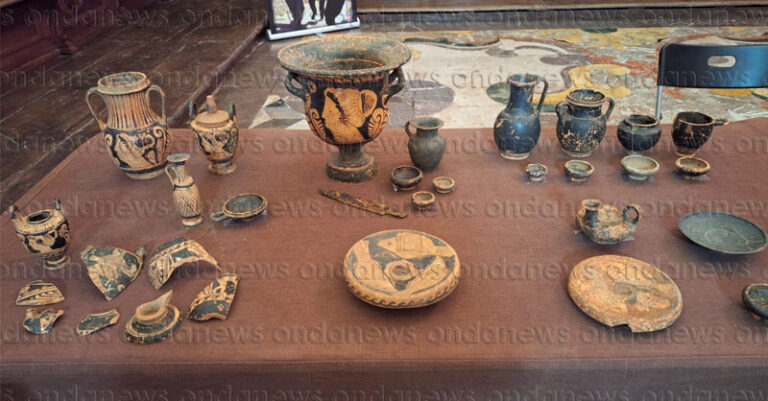 scavi archeologici padula conferenza stampa 5 febbraio fb