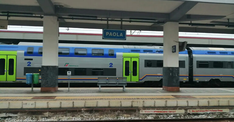 stazione paola fb